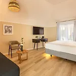 Pestana Fisherman Village 4*