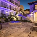 Pestana Fisherman Village Szálloda Câmara de Lobos