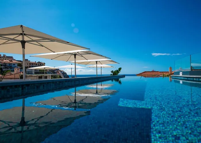 Pestana Fisherman Village 4*