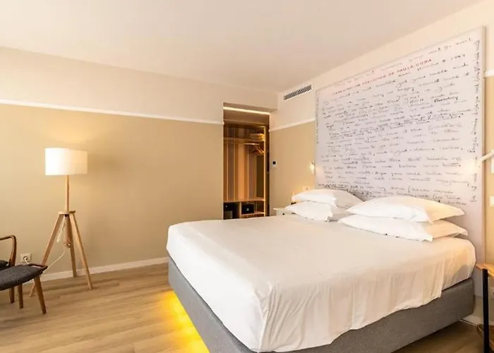 Hotel Pestana Fisherman Village 4*