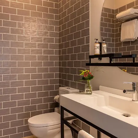 Pestana Fisherman Village 4*