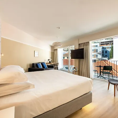 Pestana Fisherman Village Hotel 4*
