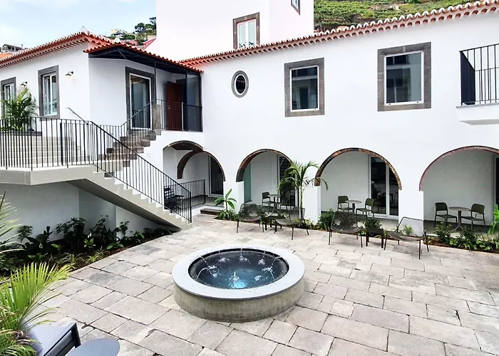 Pestana Fisherman Village 卡马拉-德洛布什