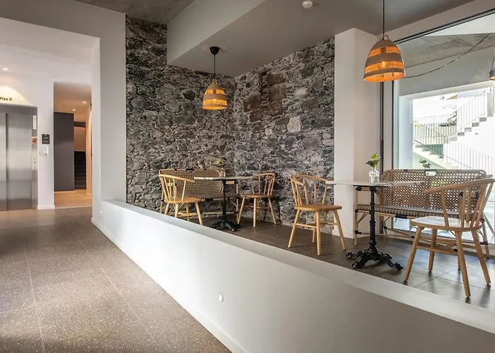 Pestana Fisherman Village